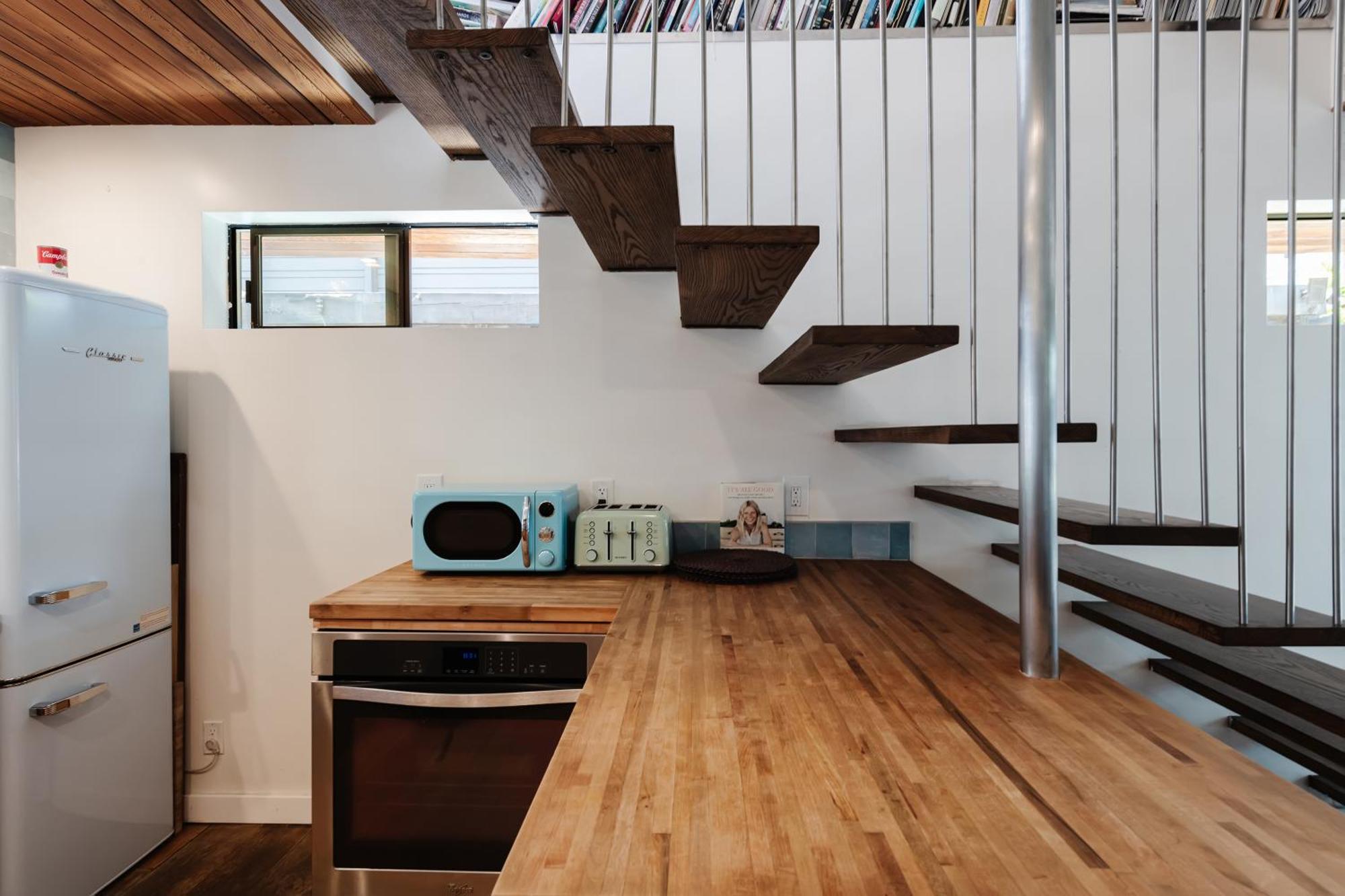 Venice Beach Studio With Large Private Patio Steps To The Beach Los Angeles Extérieur photo