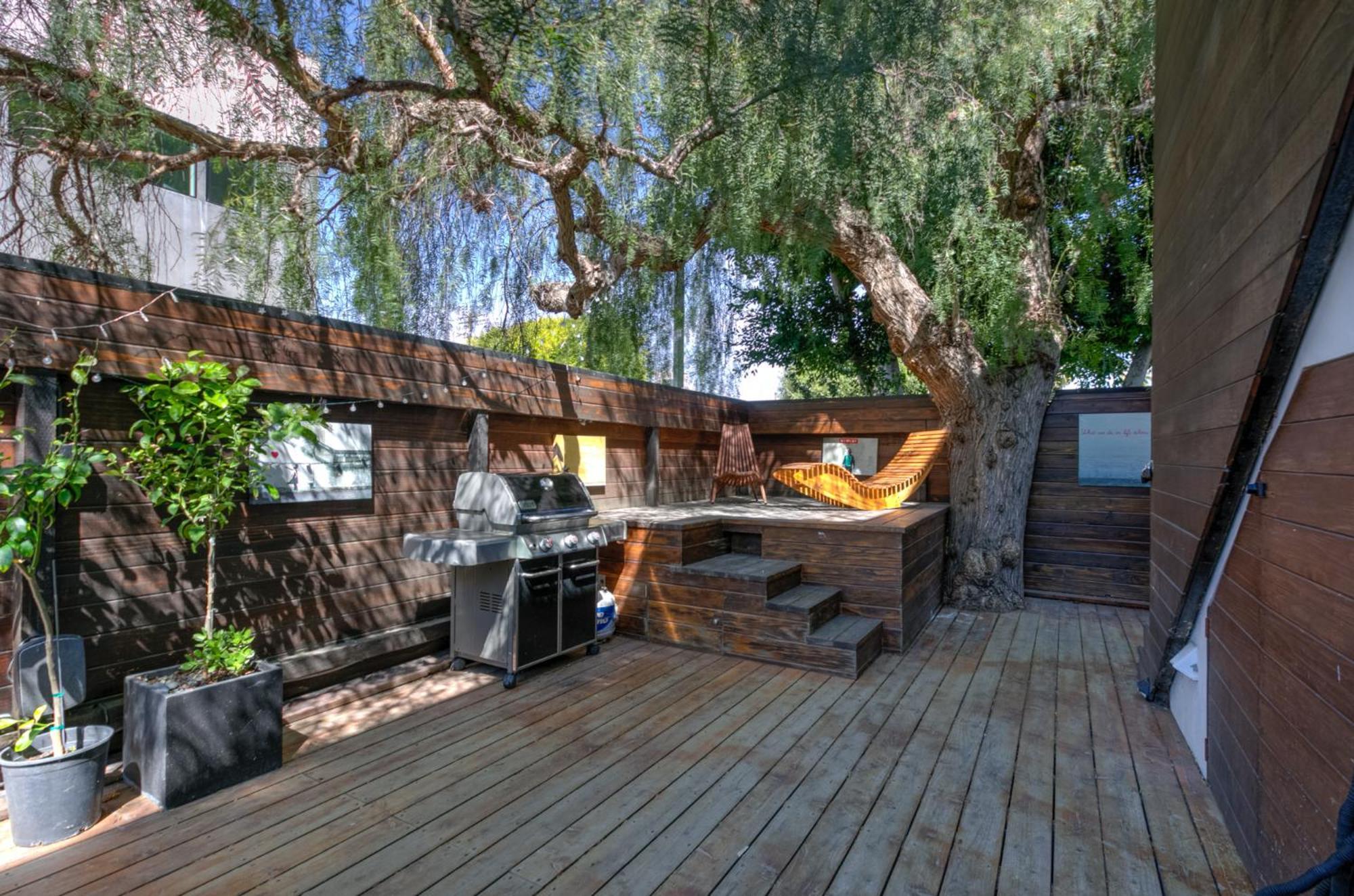 Venice Beach Studio With Large Private Patio Steps To The Beach Los Angeles Extérieur photo