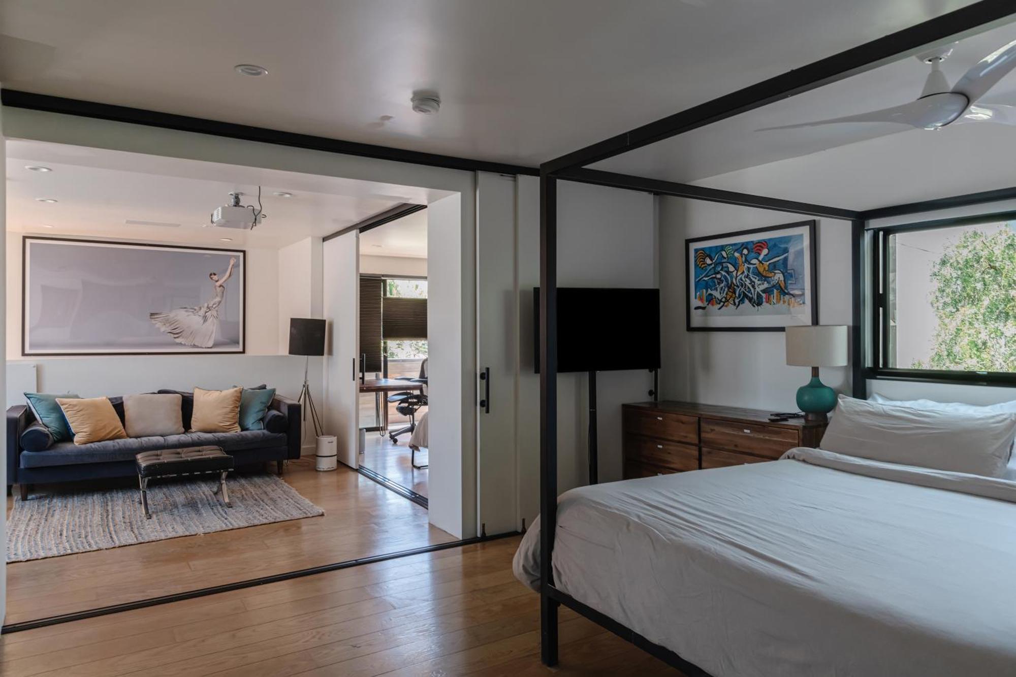 Venice Beach Studio With Large Private Patio Steps To The Beach Los Angeles Extérieur photo