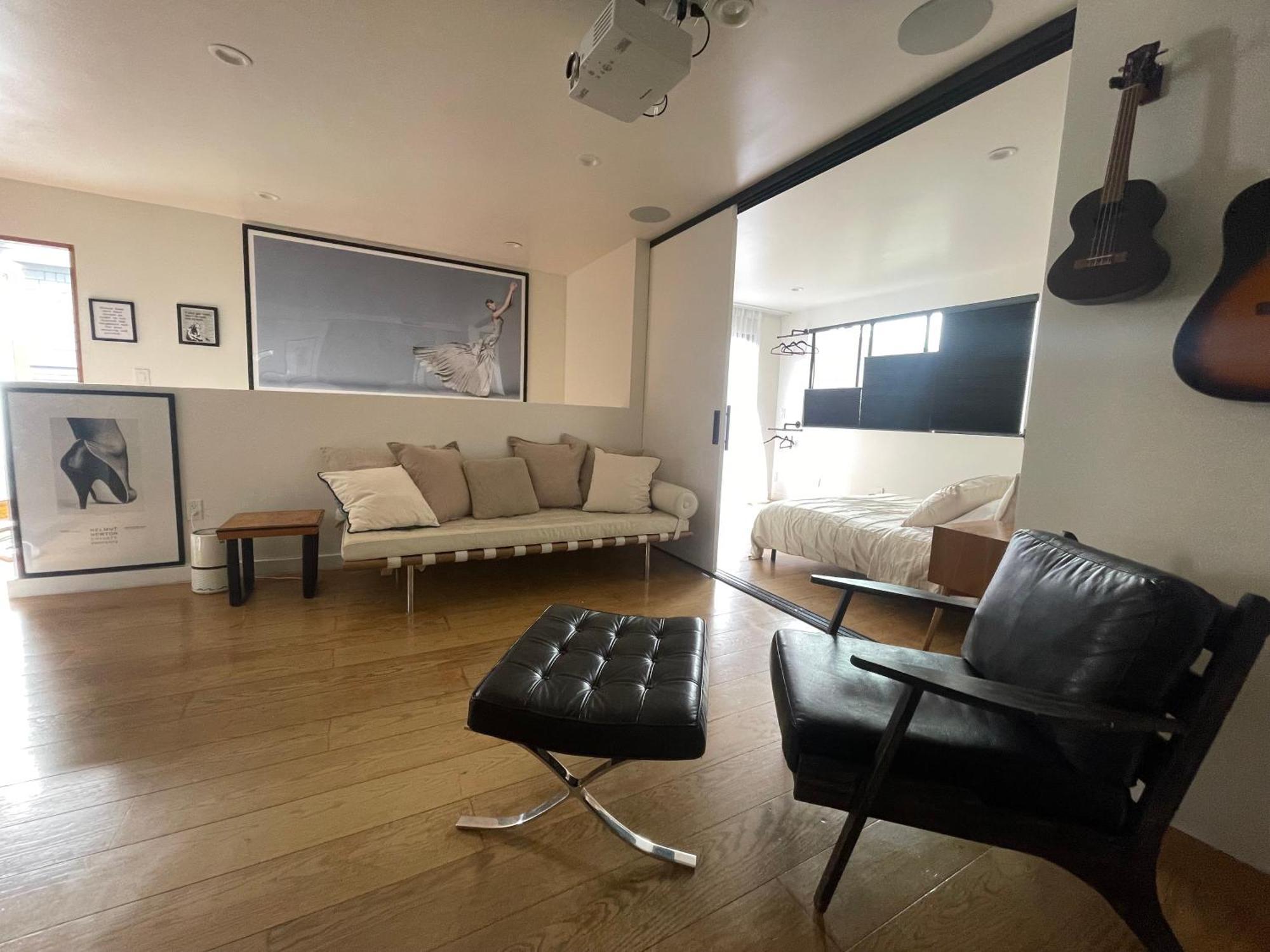 Venice Beach Studio With Large Private Patio Steps To The Beach Los Angeles Extérieur photo